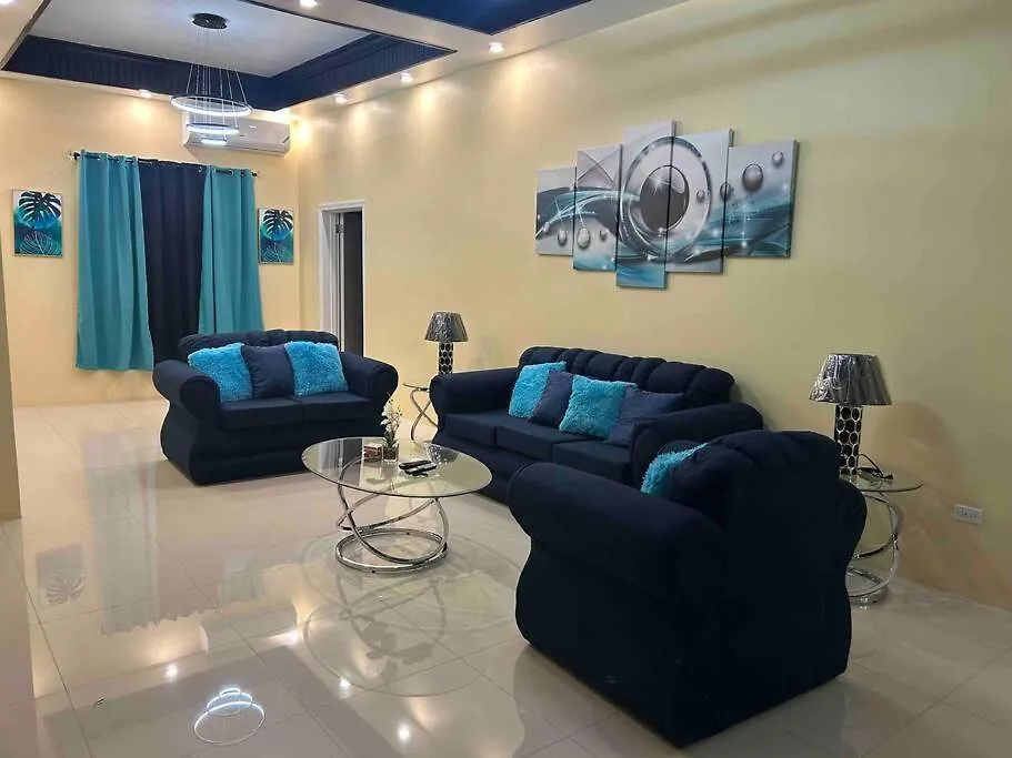 The Rest Stop- Upstairs/24Hr Security/5 Miles Mbj Montego Bay Jamaica